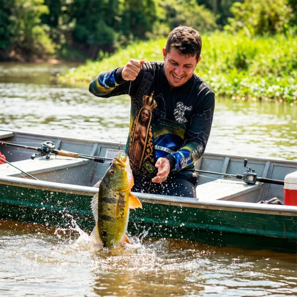 COMPRE 1 LEVE 3 – Camisa Nossa Senhora Aparecida Rogai Por Nós Manga Longa Preta